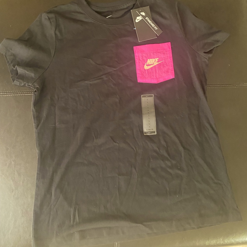 Nike T-shirt